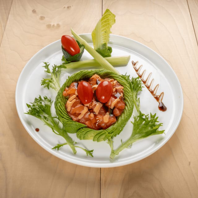 Salmon Tartar.